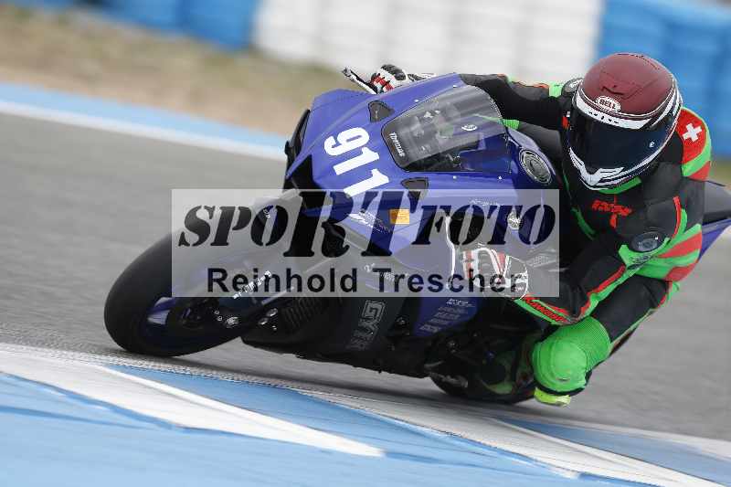 Archiv-2025/01 24.-27.01.2025 Moto Center Thun Jerez/rot-red/911